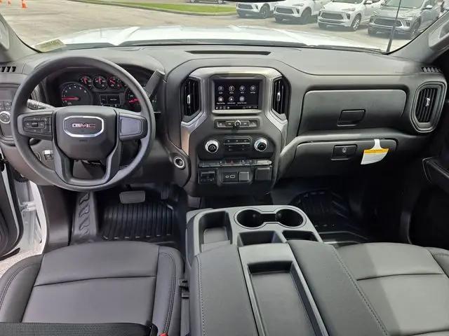 2025 GMC Sierra 3500HD Pro