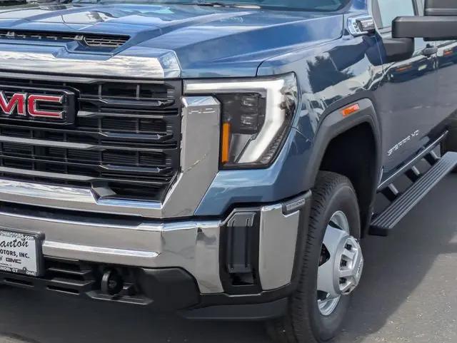 2025 GMC Sierra 3500HD Pro