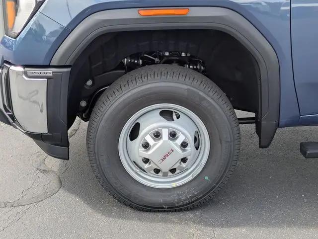 2025 GMC Sierra 3500HD Pro