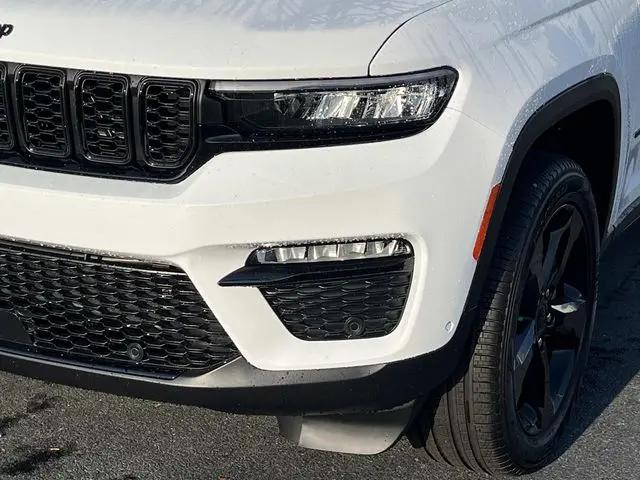 2025 Jeep Grand Cherokee Limited 4x4