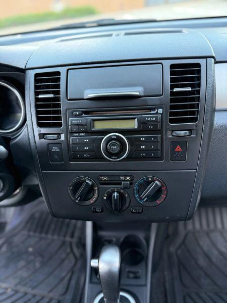 2009 Nissan Versa 1.8S