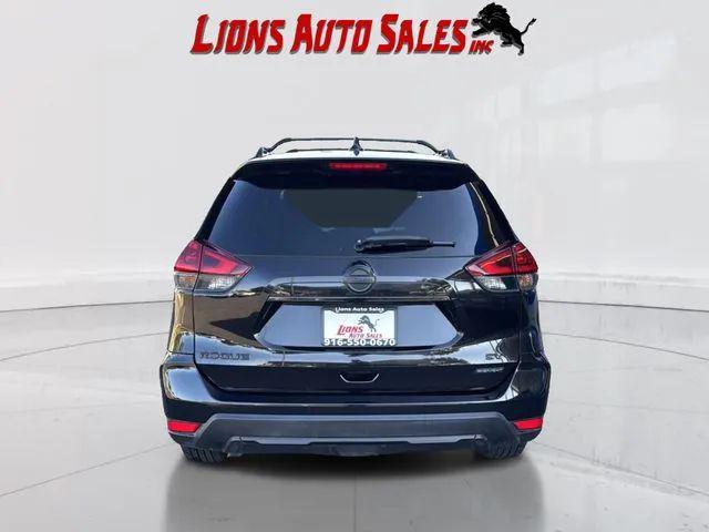 2018 Nissan Rogue SV