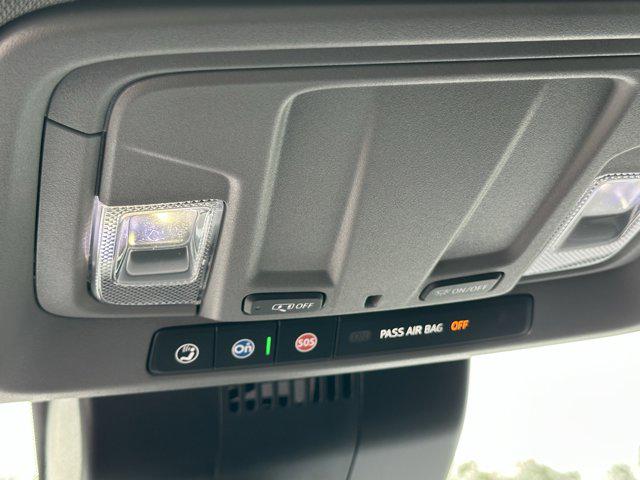 2025 Chevrolet Silverado 1500 4WD Regular Cab Standard Bed WT