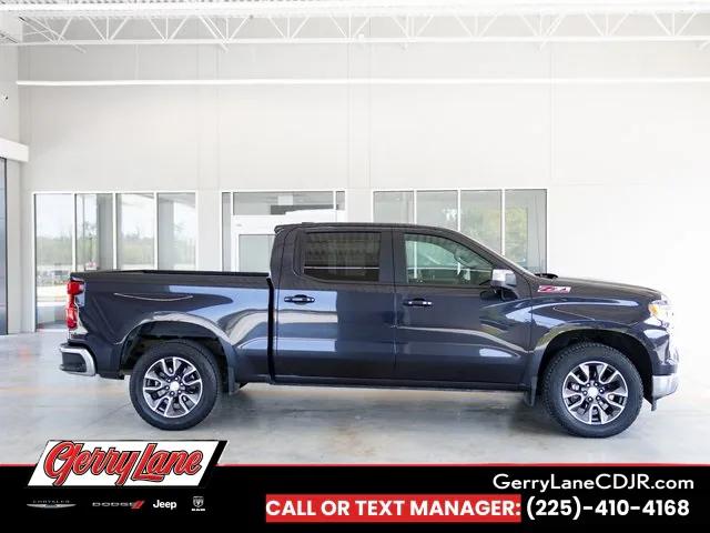 2022 Chevrolet Silverado 1500 4WD Crew Cab Standard Bed LT