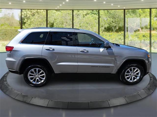 2021 Jeep Grand Cherokee Laredo E 4x4
