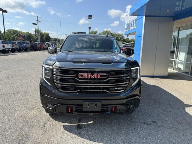 2023 GMC Sierra 1500 4WD Crew Cab Short Box AT4