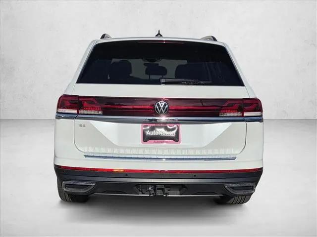 2026 Volkswagen Atlas SE with Technology