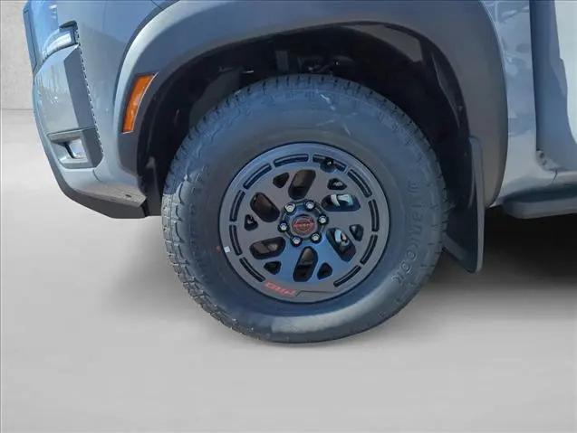 2025 Nissan Frontier Crew Cab PRO-4X 4x4