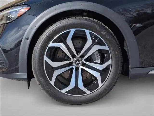 2025 Mercedes-Benz E 450 4MATIC