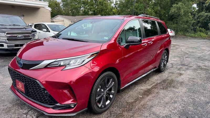 2023 Toyota Sienna XSE