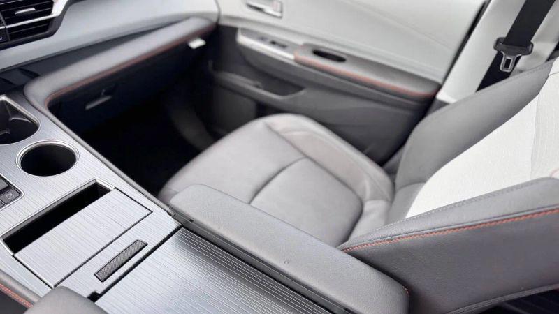 2023 Toyota Sienna XSE