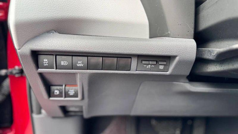 2023 Toyota Sienna XSE