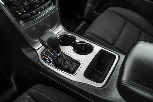 2018 Jeep Grand Cherokee Laredo 4x2