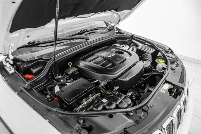 2018 Jeep Grand Cherokee Laredo 4x2