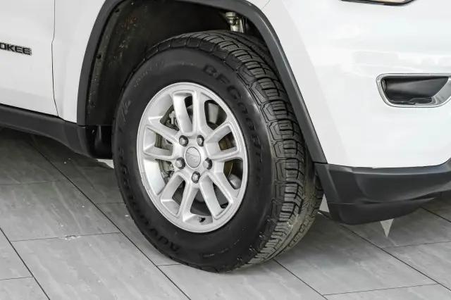 2018 Jeep Grand Cherokee Laredo 4x2