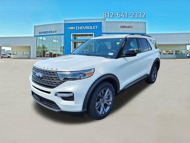 2022 Ford Explorer XLT 2022 Ford Explorer XLT