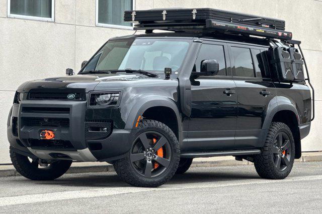 /2023 Land-Rover Defender