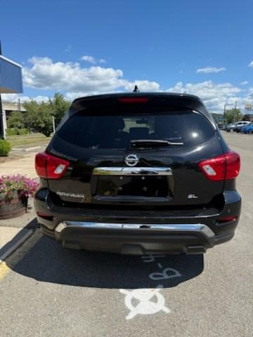 2019 Nissan Pathfinder SL