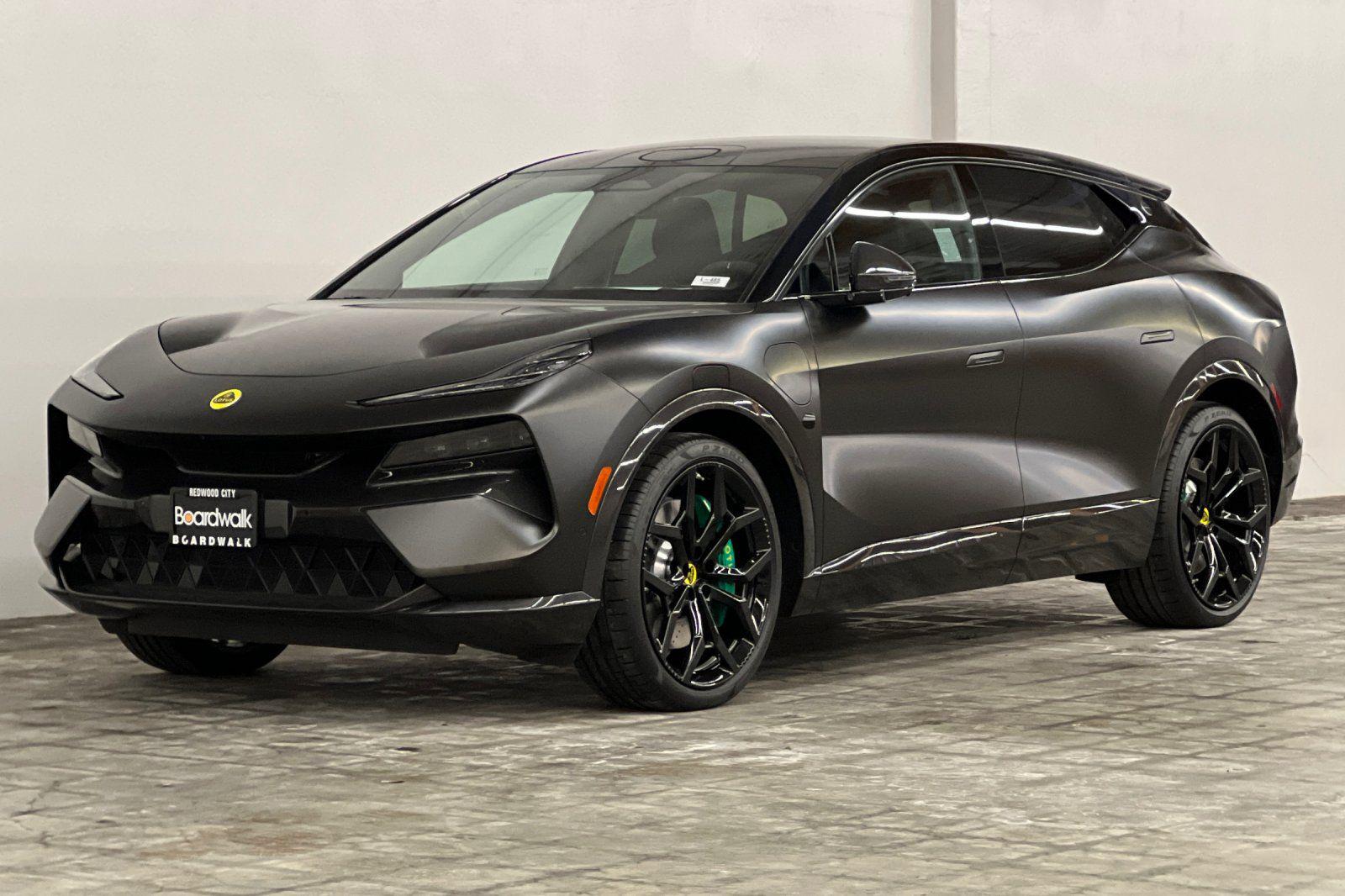 2025 Lotus Eletre Carbon - Photo 8