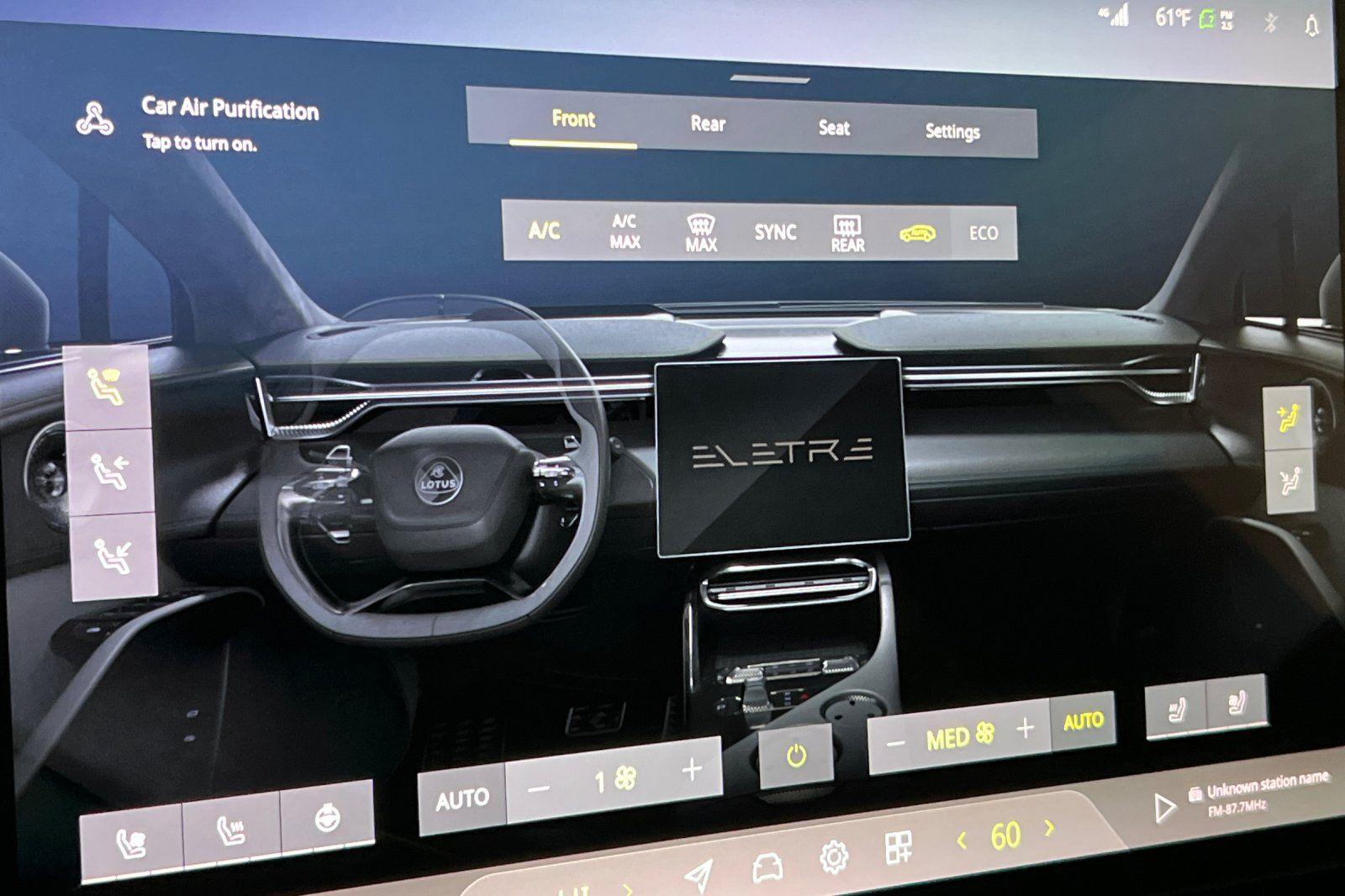 2025 Lotus Eletre Carbon - Photo 20