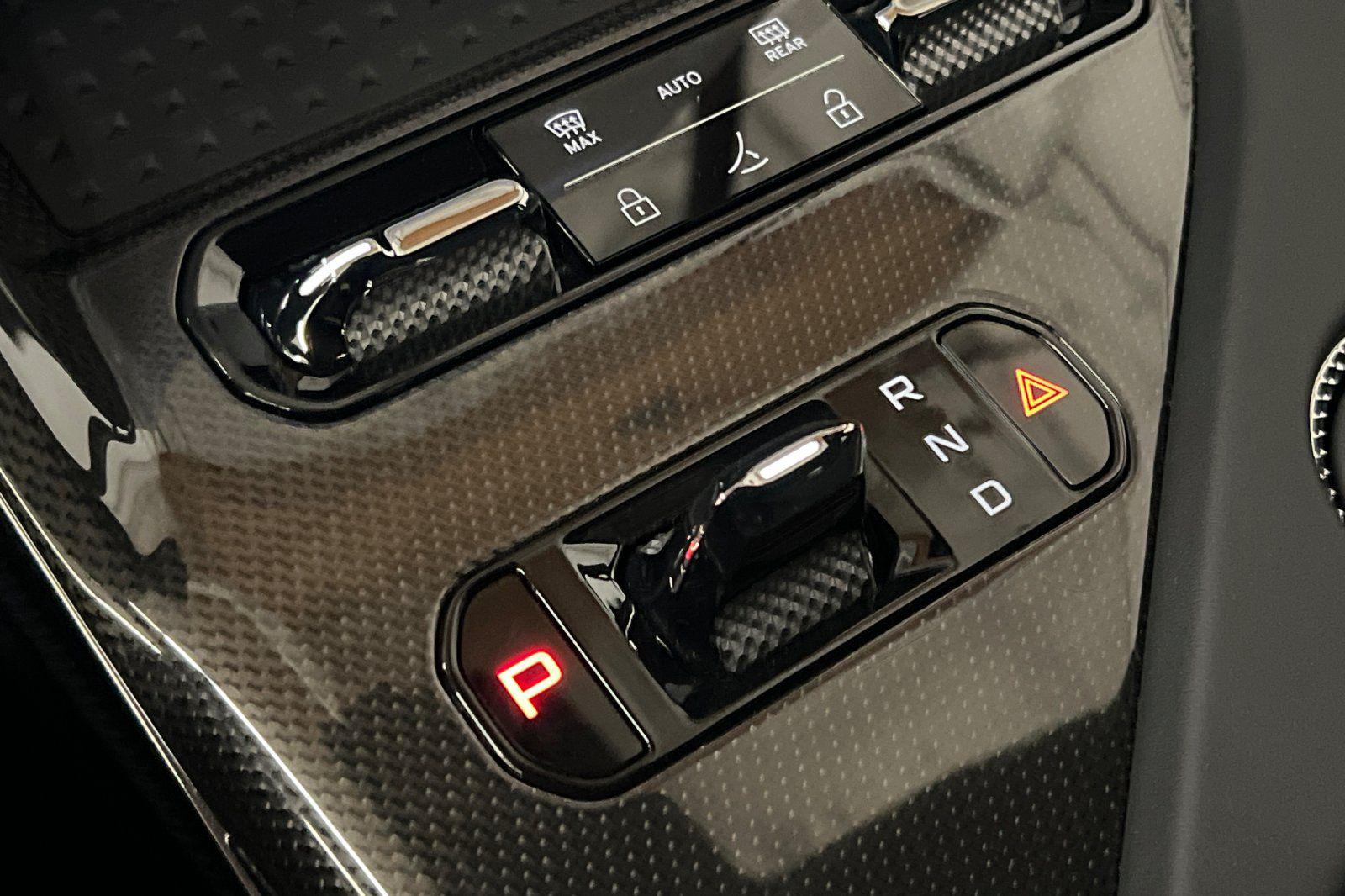 2025 Lotus Eletre Carbon - Photo 21