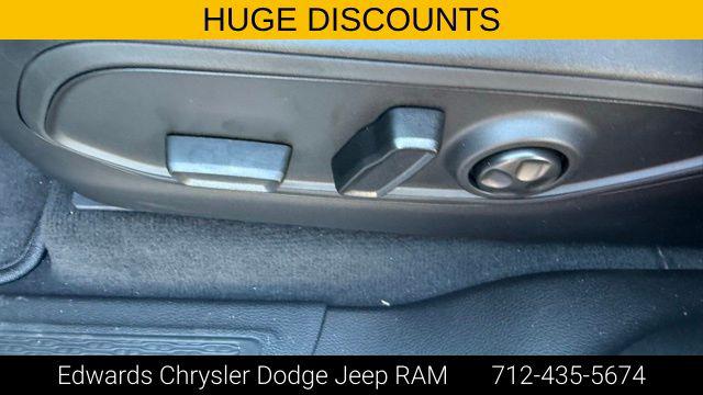 2025 Jeep Grand Cherokee L Altitude 4x4