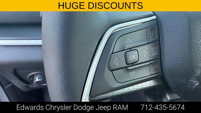 2025 Jeep Grand Cherokee L Altitude 4x4