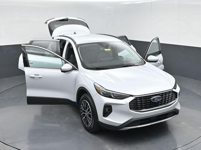 2025 Ford Escape PHEV