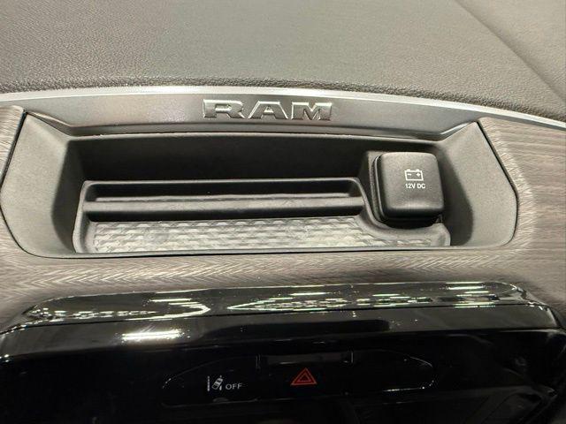 2026 Ram 1500 Laramie Crew Cab 4x4 57 Box