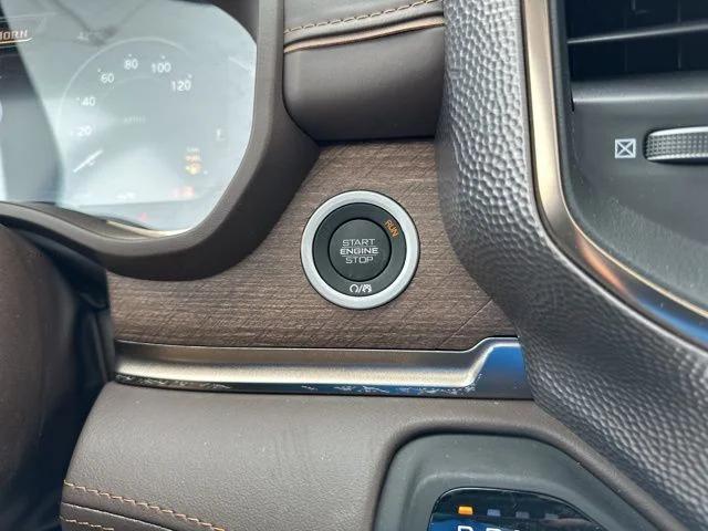 2026 Ram 1500 Limited Longhorn Crew Cab 4x4 5'7" Box