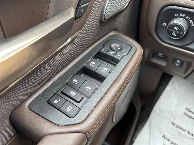 2026 Ram 1500 Limited Longhorn Crew Cab 4x4 5'7" Box