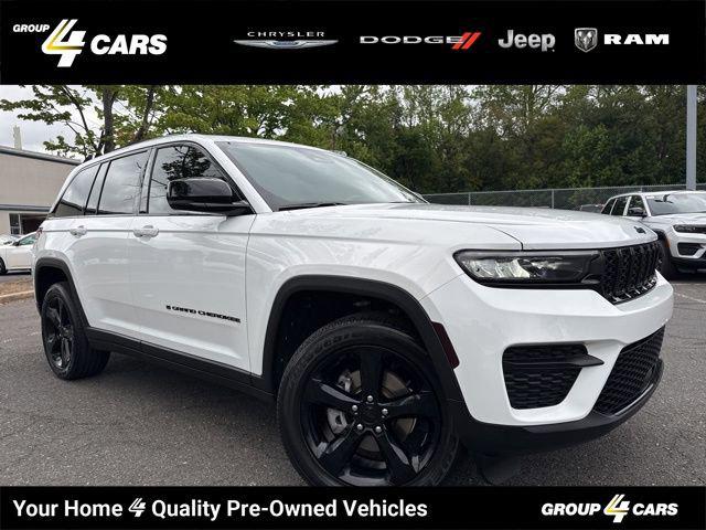 2022 Jeep Grand Cherokee Altitude 4x4