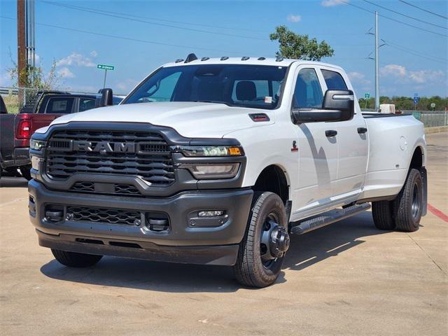 2025 RAM Ram 3500 RAM 3500 TRADESMAN CREW CAB 4X4 8 BOX