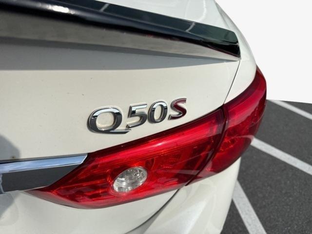 2017 INFINITI Q50 3.0t Red Sport 400