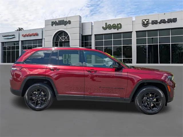 2024 Jeep Grand Cherokee Altitude 4x4