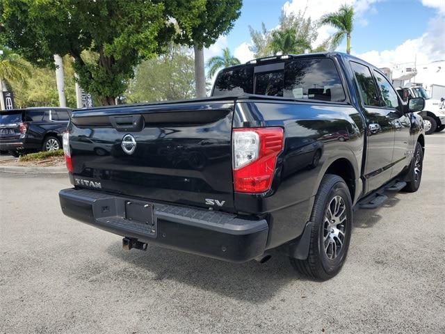 2021 Nissan Titan Crew Cab SV 4x2