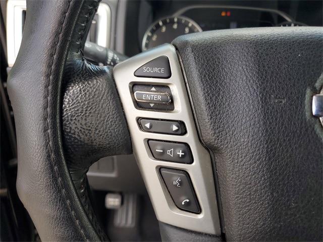 2021 Nissan Titan Crew Cab SV 4x2