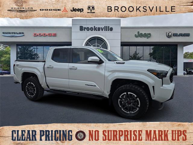 2025 Toyota Tacoma Hybrid TRD Sport