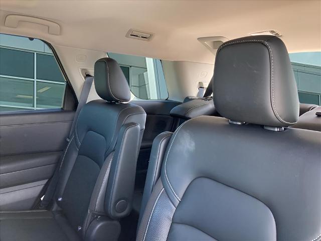 2022 Nissan Pathfinder SL 2WD