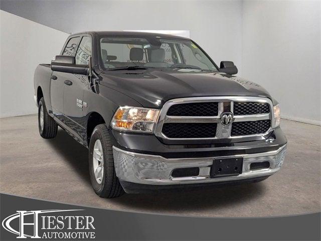 2023 RAM 1500 Classic SLT Crew Cab 4x4 64 Box