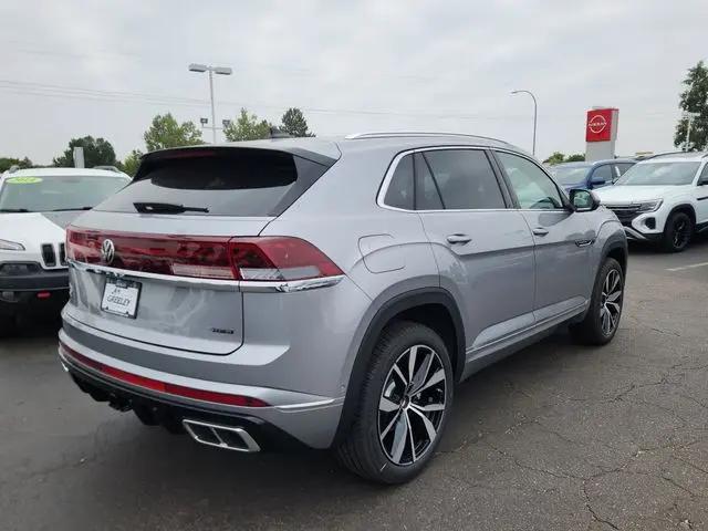2026 Volkswagen Atlas Cross Sport SEL Premium R-Line