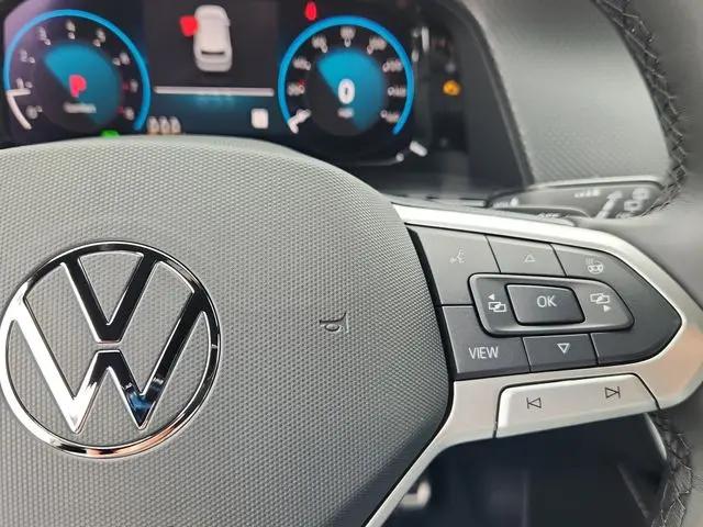 2026 Volkswagen Atlas Cross Sport SEL Premium R-Line