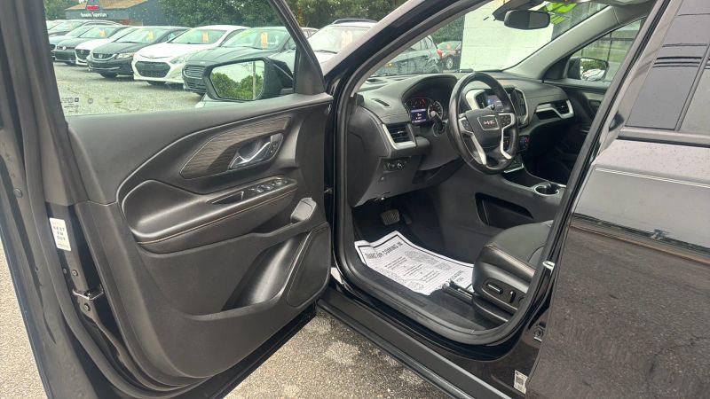 2020 GMC Terrain AWD SLT