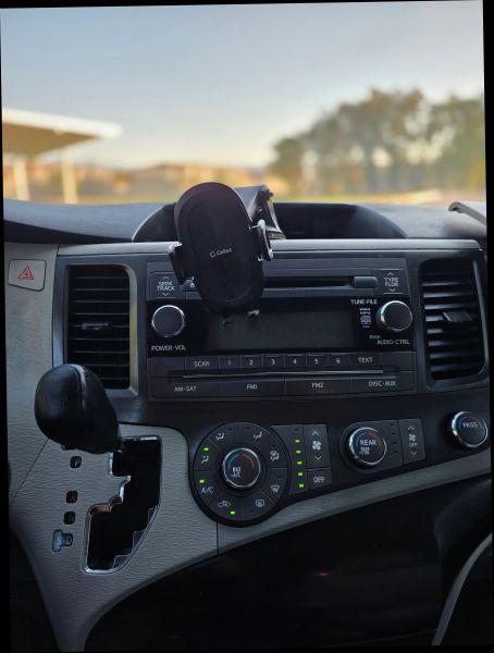 2013 Toyota Sienna L V6 7 Passenger