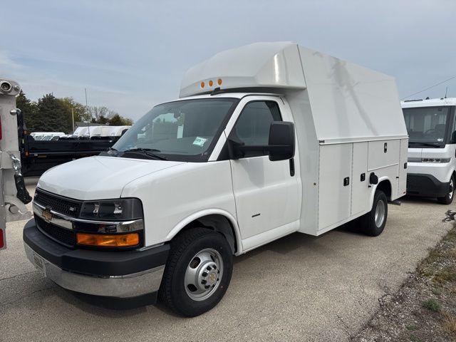 2024 Chevrolet Express Cutaway Work Van for sale in Hales Corners, WI