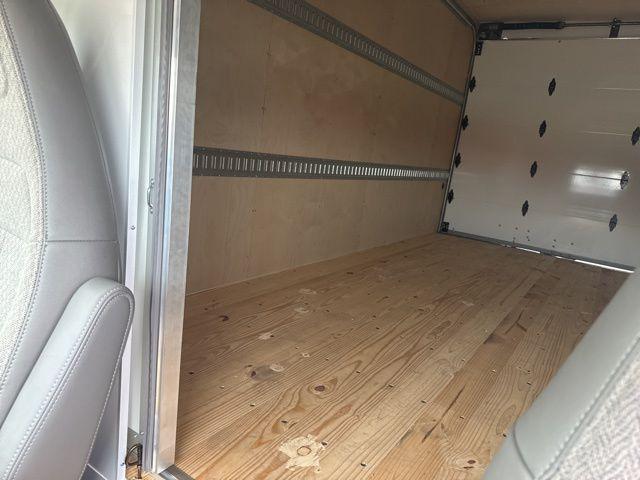 2025 Chevrolet Express Cutaway Work Van