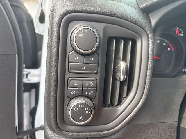 2025 Chevrolet Silverado 3500HD 4WD Double Cab Long Bed Work Truck
