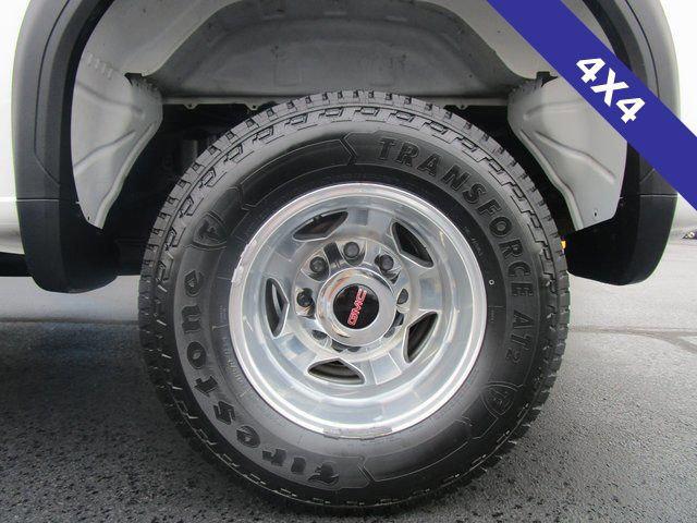 2023 GMC Sierra 3500HD 4WD Crew Cab Long Bed SLT