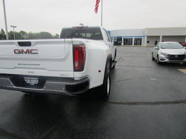 2023 GMC Sierra 3500HD 4WD Crew Cab Long Bed SLT