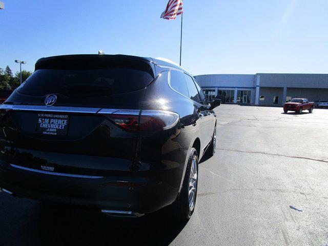 2023 Buick Enclave Essence FWD